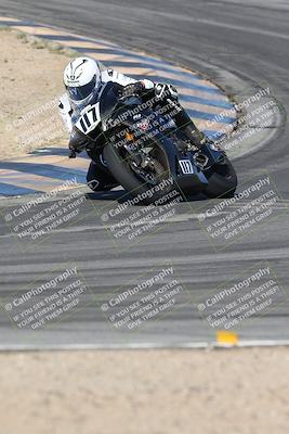 media/Nov-16-2025-Race Pace (Sun) [[8c5fa54630]]/Verified Riders/1-Turns 9 and 10 (925am)/